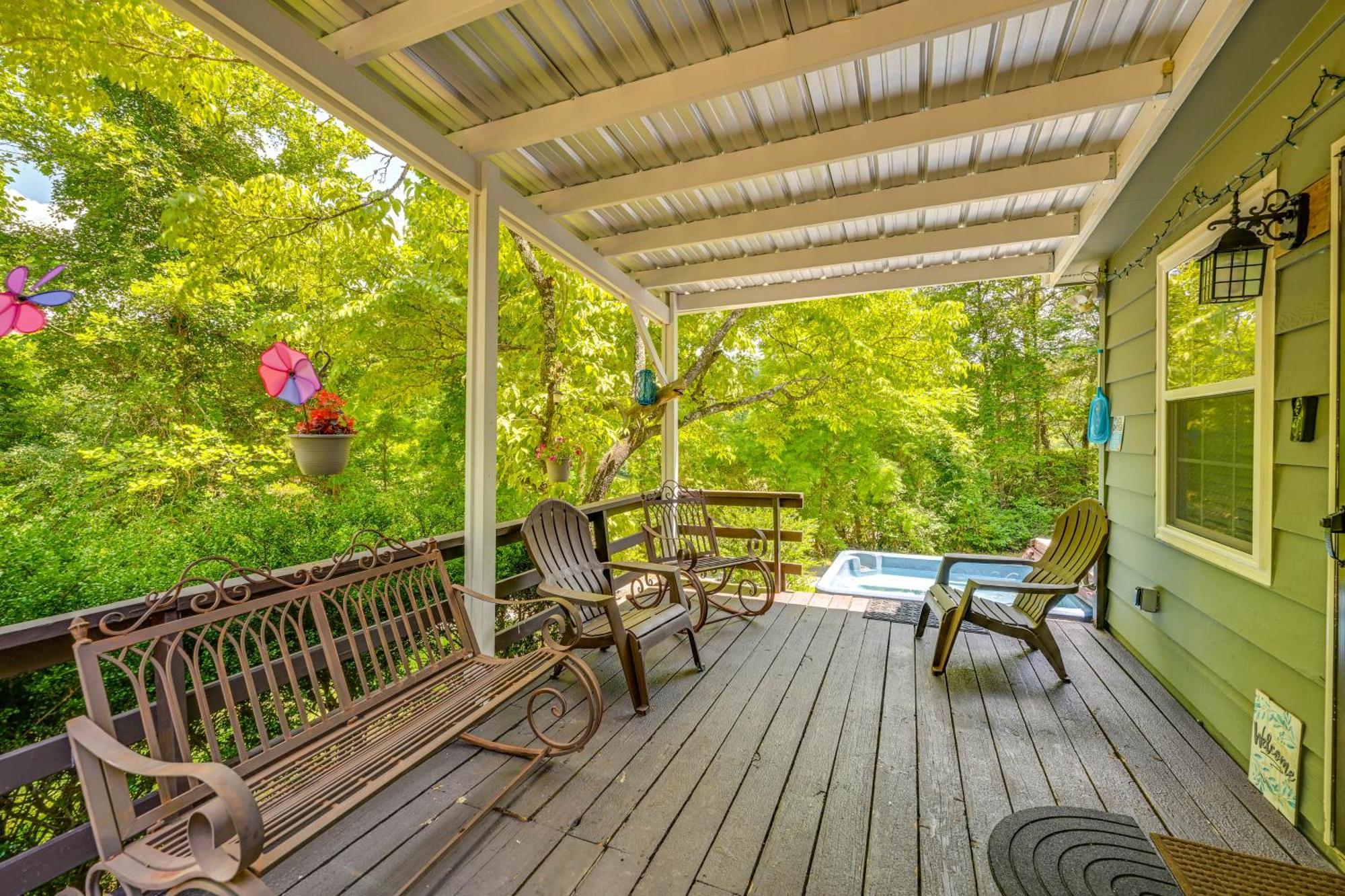 Whittier Vacation Rental Cabin With Private Hot Tub Екстериор снимка